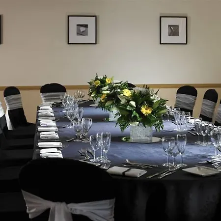Hotel Forest Of Arden And Country Club 4*
