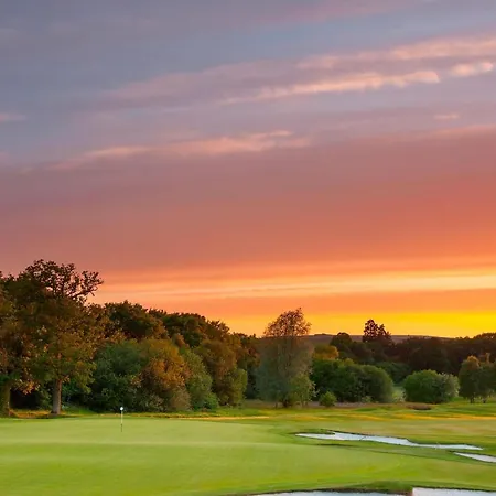Forest Of Arden And Country Club Szálloda 4*