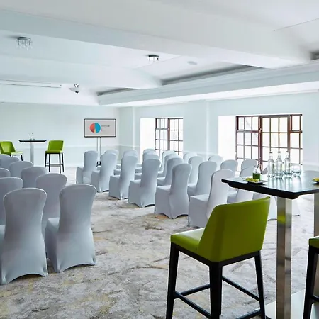 Forest Of Arden And Country Club Hotel 4*