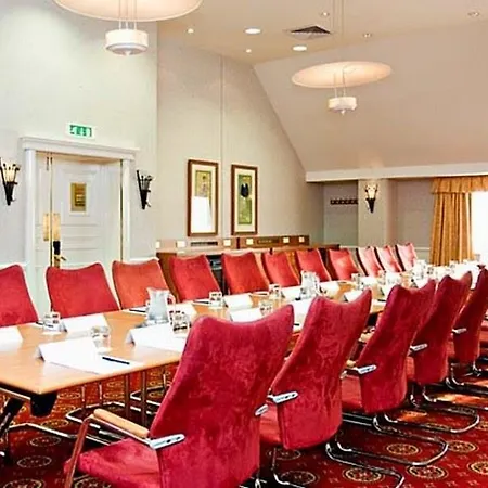 Forest Of Arden And Country Club Szálloda 4*