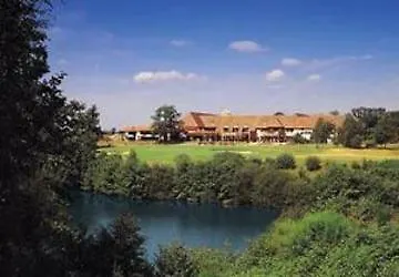 Forest Of Arden And Country Club Szálloda 4*