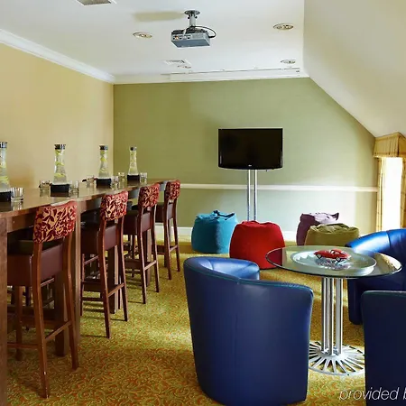 Szálloda Forest Of Arden And Country Club 4*