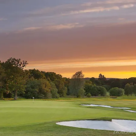 Forest Of Arden And Country Club Szálloda